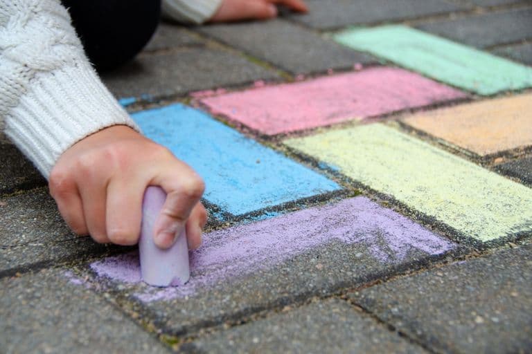 Spielen auf der Straße